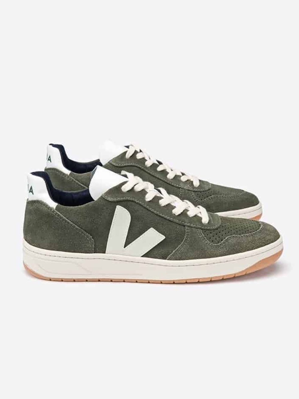 VEJA V-10 Suede Sneaker in Olive Green Size 37 / 6